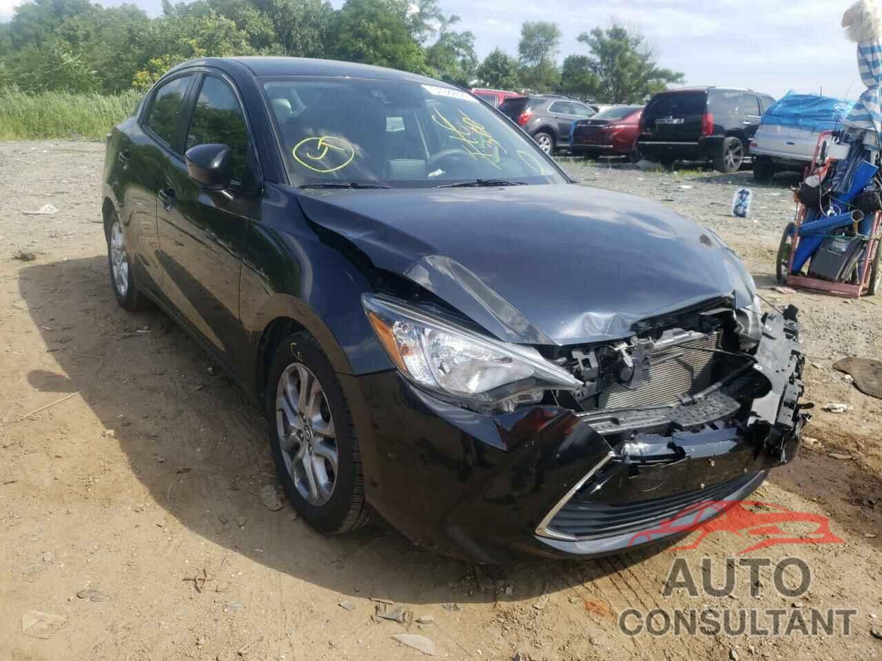 TOYOTA YARIS 2018 - 3MYDLBYVXJY313702