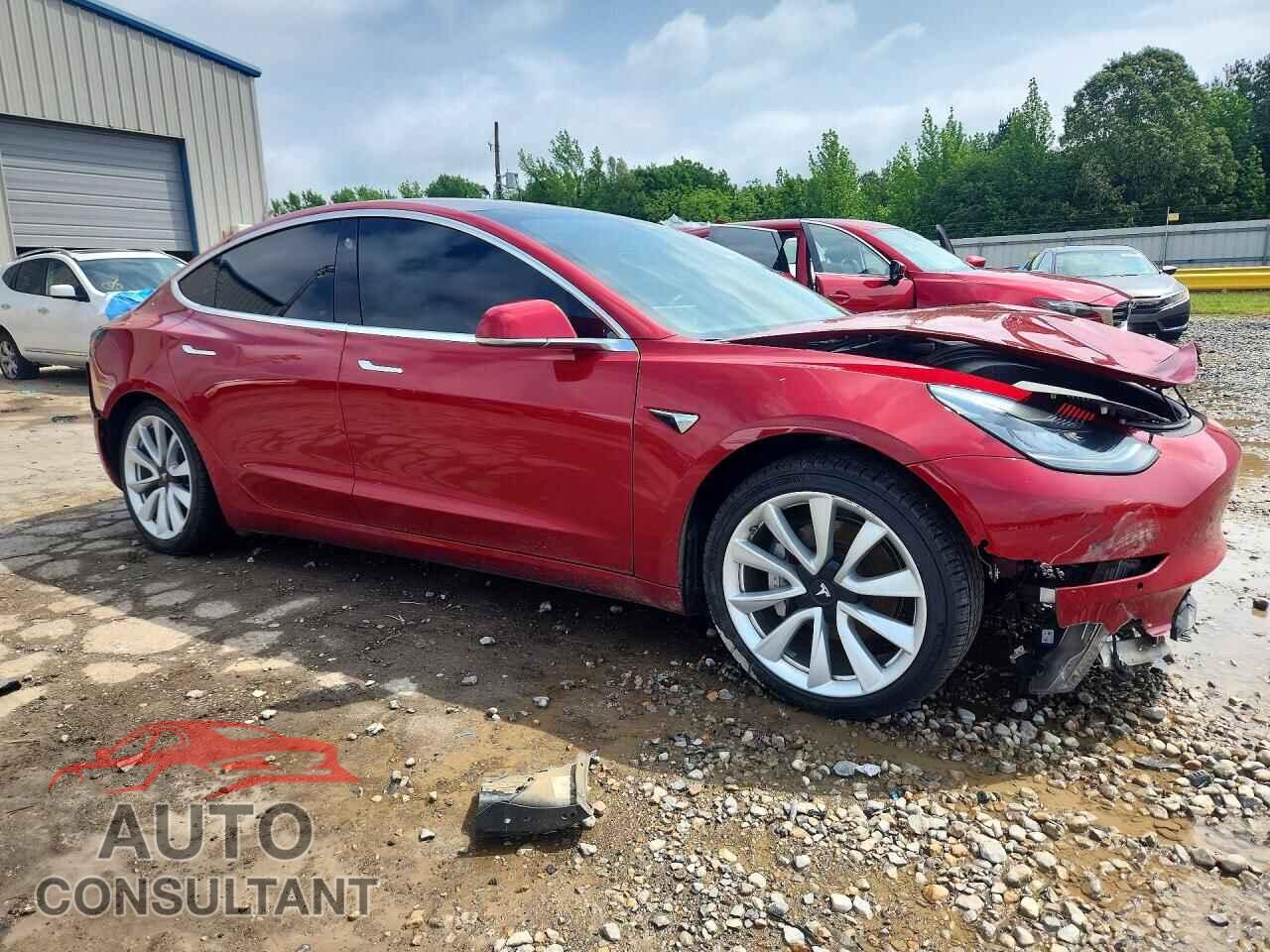 TESLA MODEL 3 2018 - 5YJ3E1EA1JF031119
