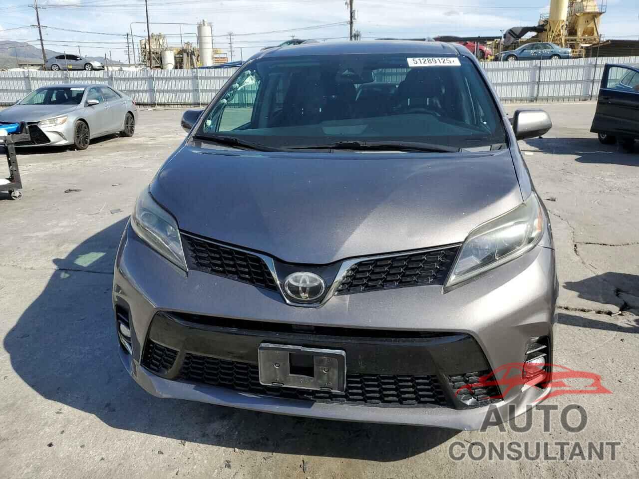 TOYOTA SIENNA 2019 - 5TDXZ3DC8KS019227