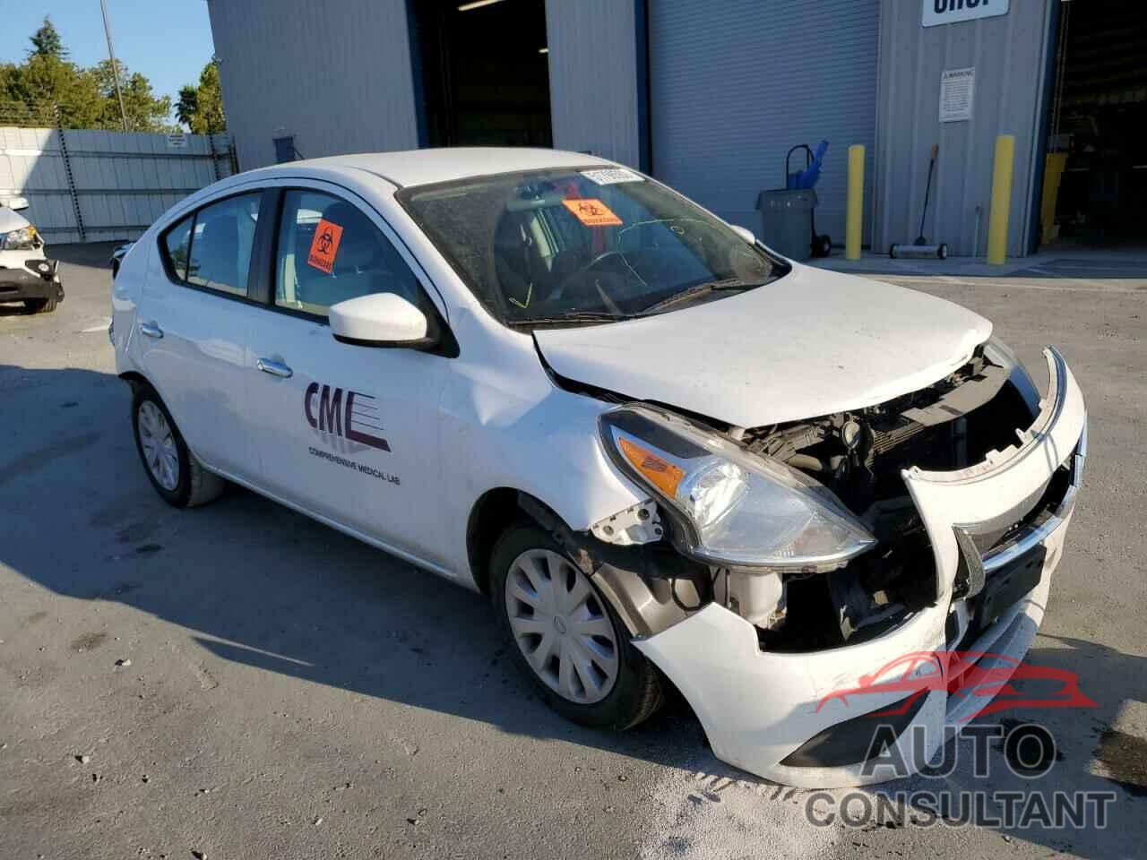 NISSAN VERSA 2017 - 3N1CN7AP5HL838268