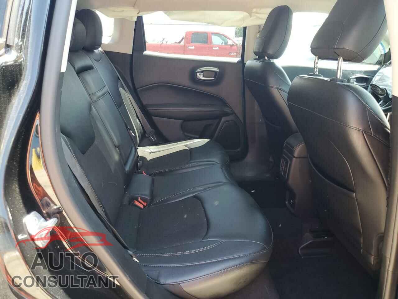 JEEP COMPASS 2017 - 3C4NJDBB0HT680831