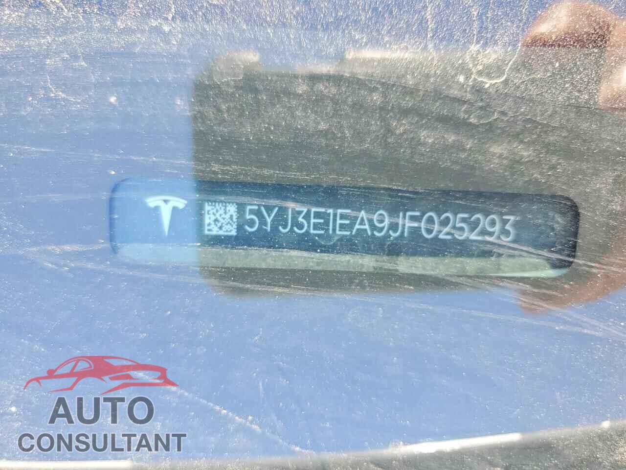 TESLA MODEL 3 2018 - 5YJ3E1EA9JF025293