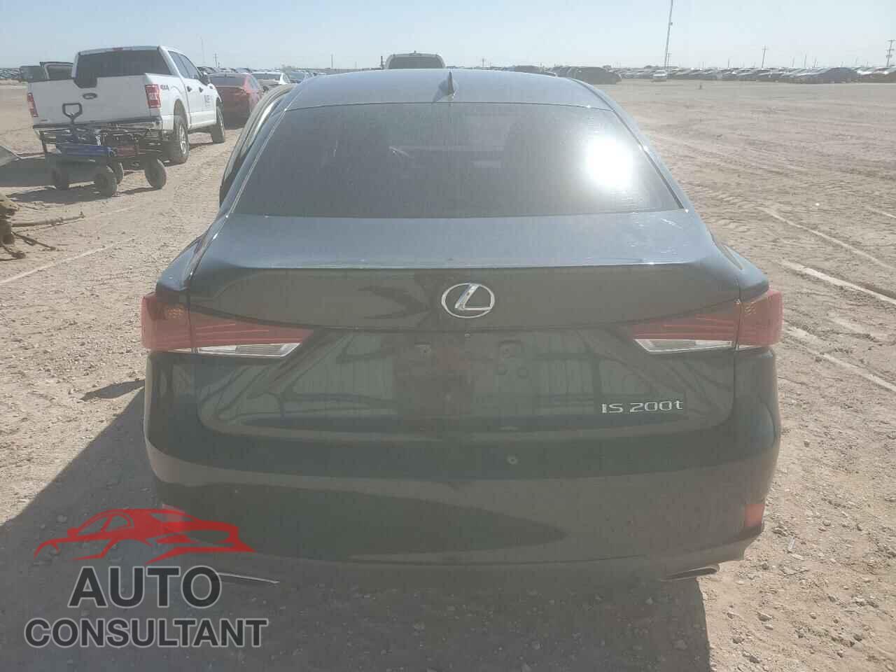 LEXUS IS 2017 - JTHBA1D24H5045236
