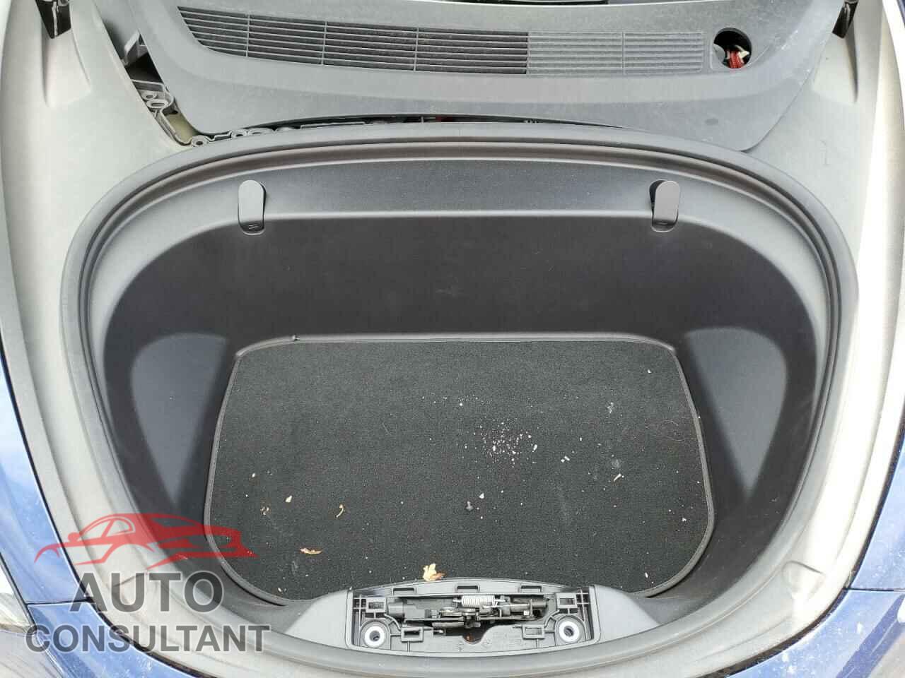 TESLA MODEL 3 2019 - 5YJ3E1EB7KF450568