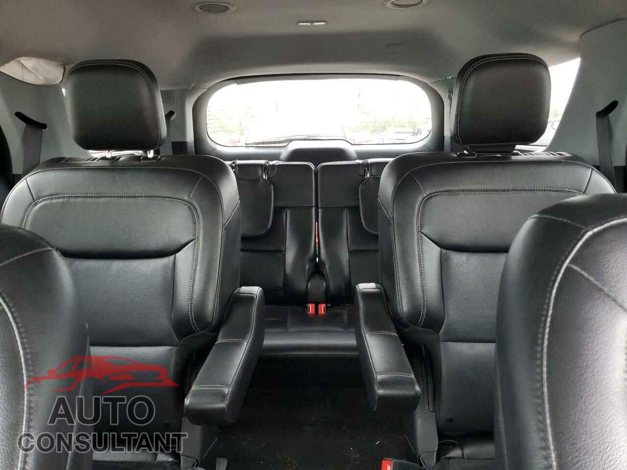 FORD EXPLORER 2022 - 1FMSK7FH5NGA79510