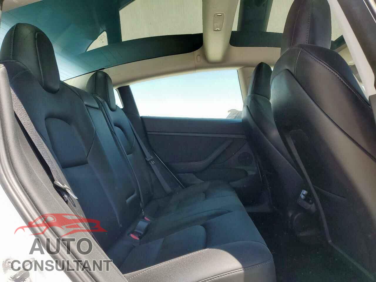 TESLA MODEL 3 2023 - 5YJ3E1EA3PF411118