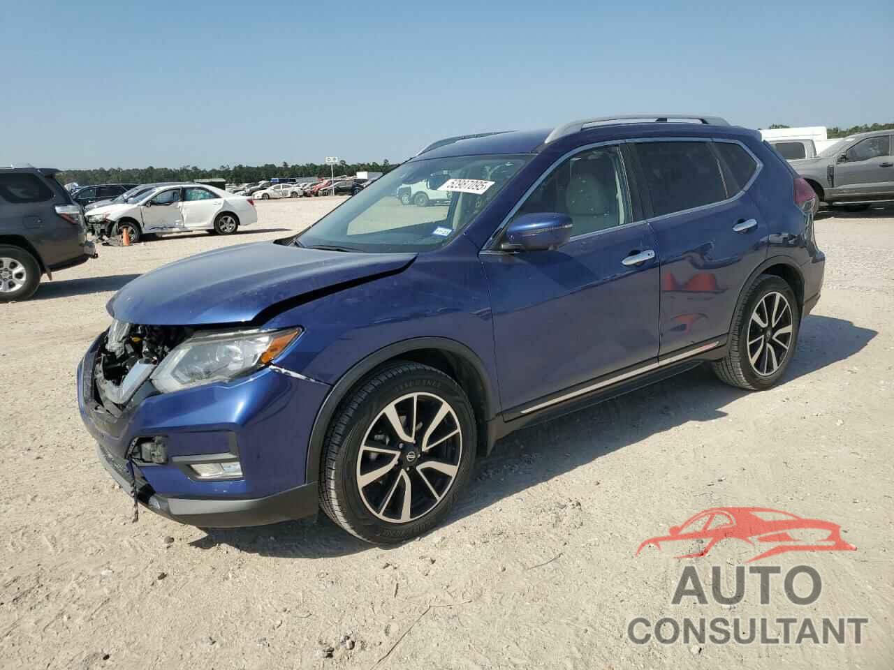 NISSAN ROGUE 2019 - 5N1AT2MT3KC705173