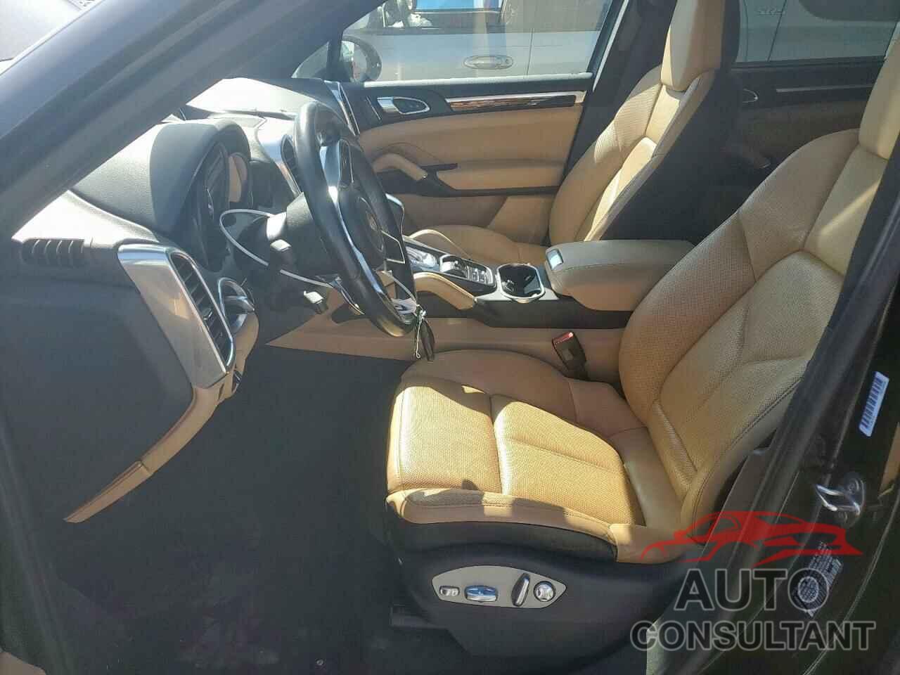 PORSCHE CAYENNE 2016 - WP1AA2A23GLA04676
