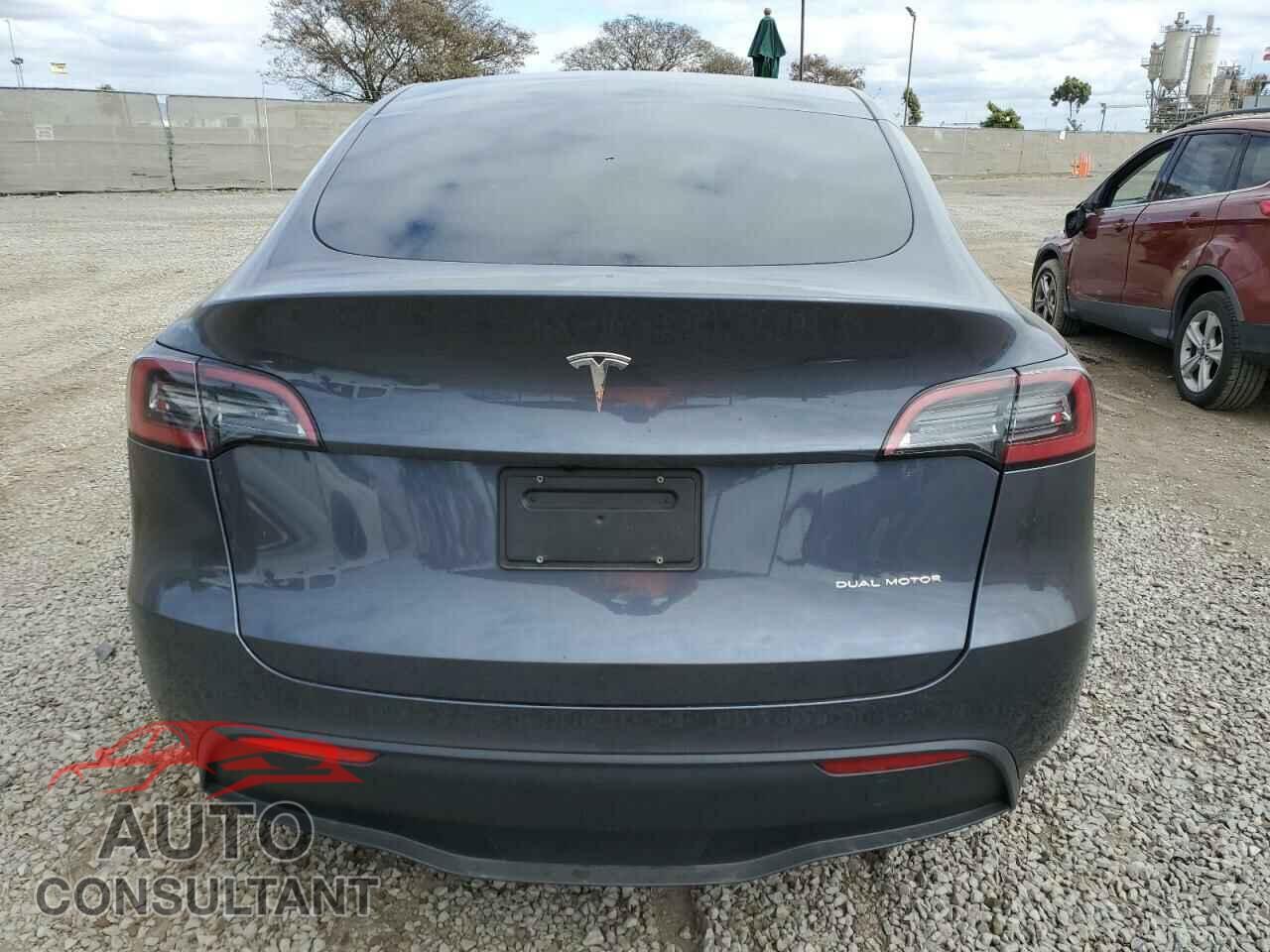 TESLA MODEL Y 2023 - 7SAYGDEEXPF857337