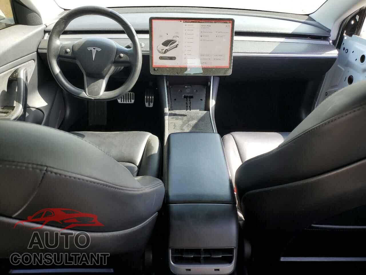 TESLA MODEL 3 2018 - 5YJ3E1EA0JF051040