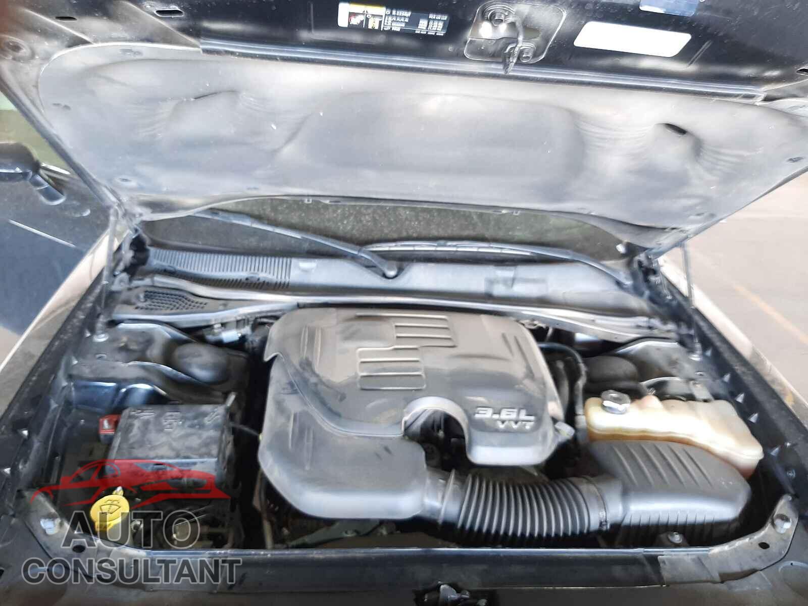DODGE CHALLENGER 2018 - 2C3CDZAG5JH172074
