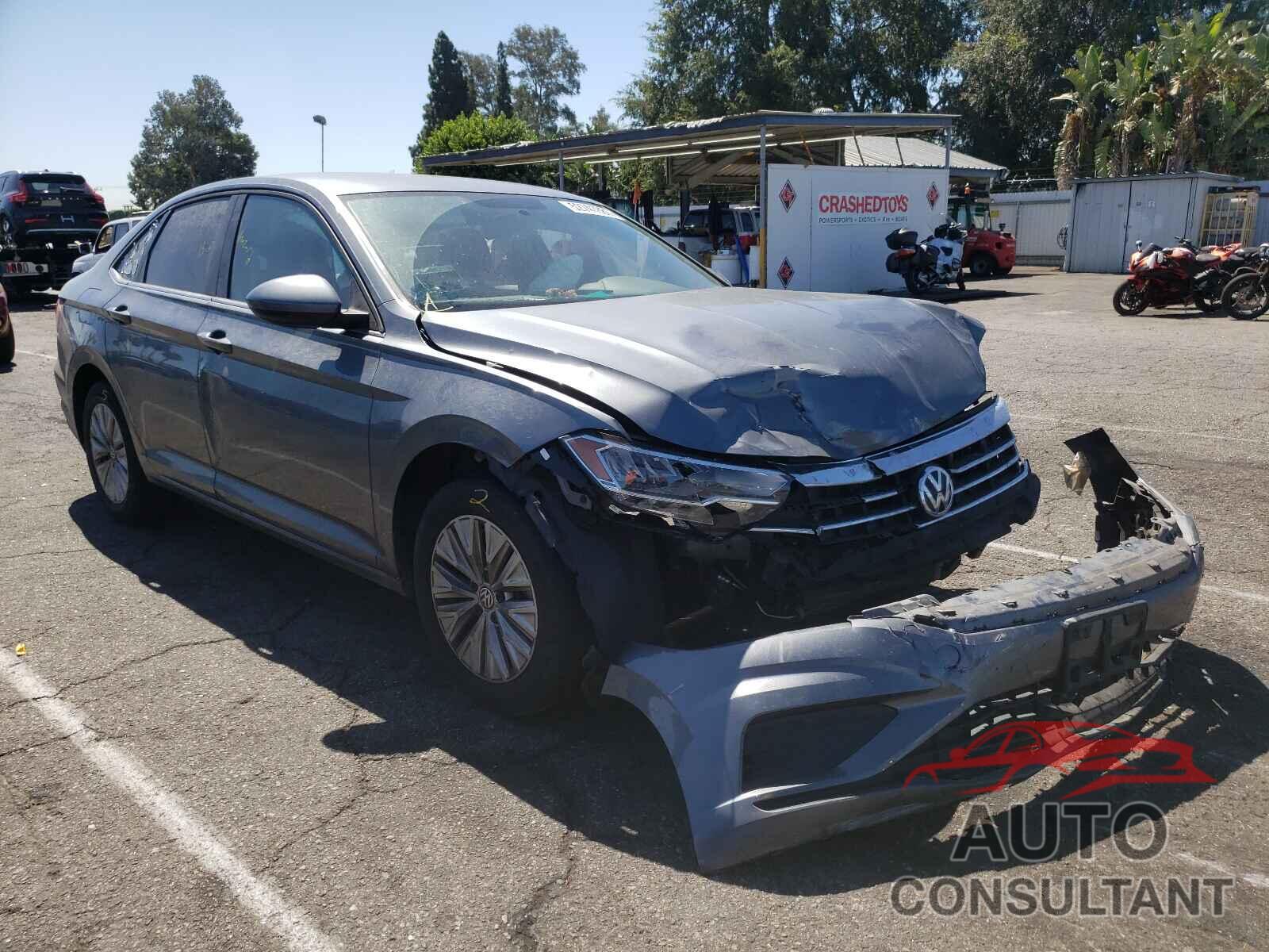 VOLKSWAGEN JETTA 2019 - 3VWC57BU1KM128879