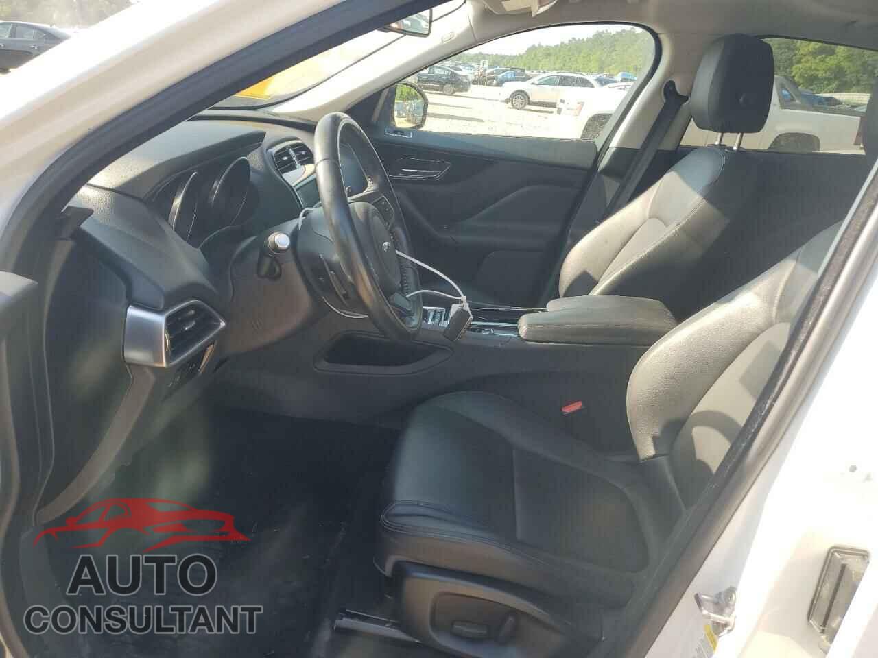 JAGUAR F-PACE 2018 - SADCJ2FX4JA294089