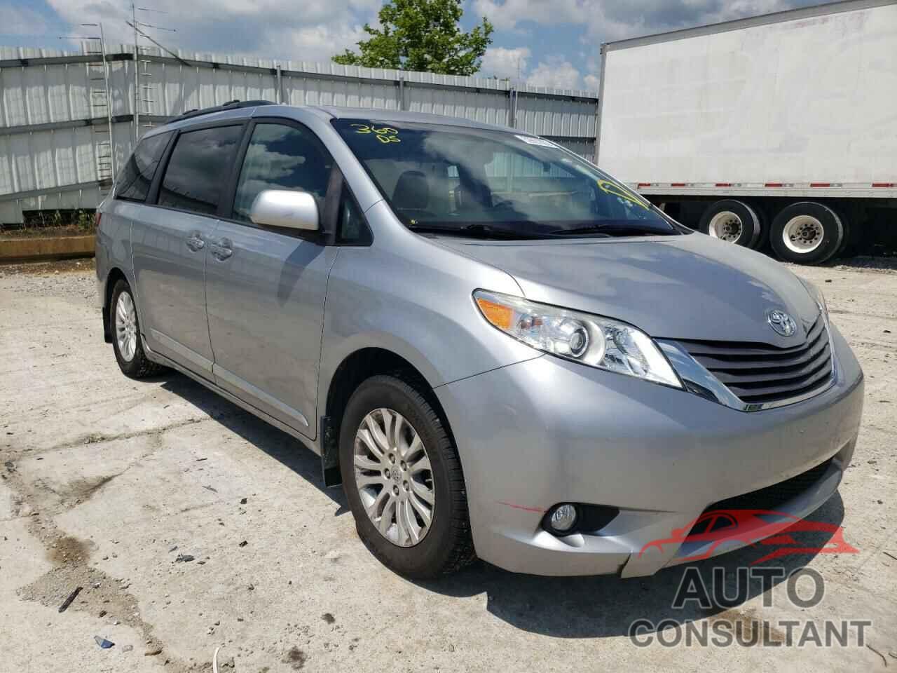 TOYOTA SIENNA 2016 - 5TDYK3DC9GS746179