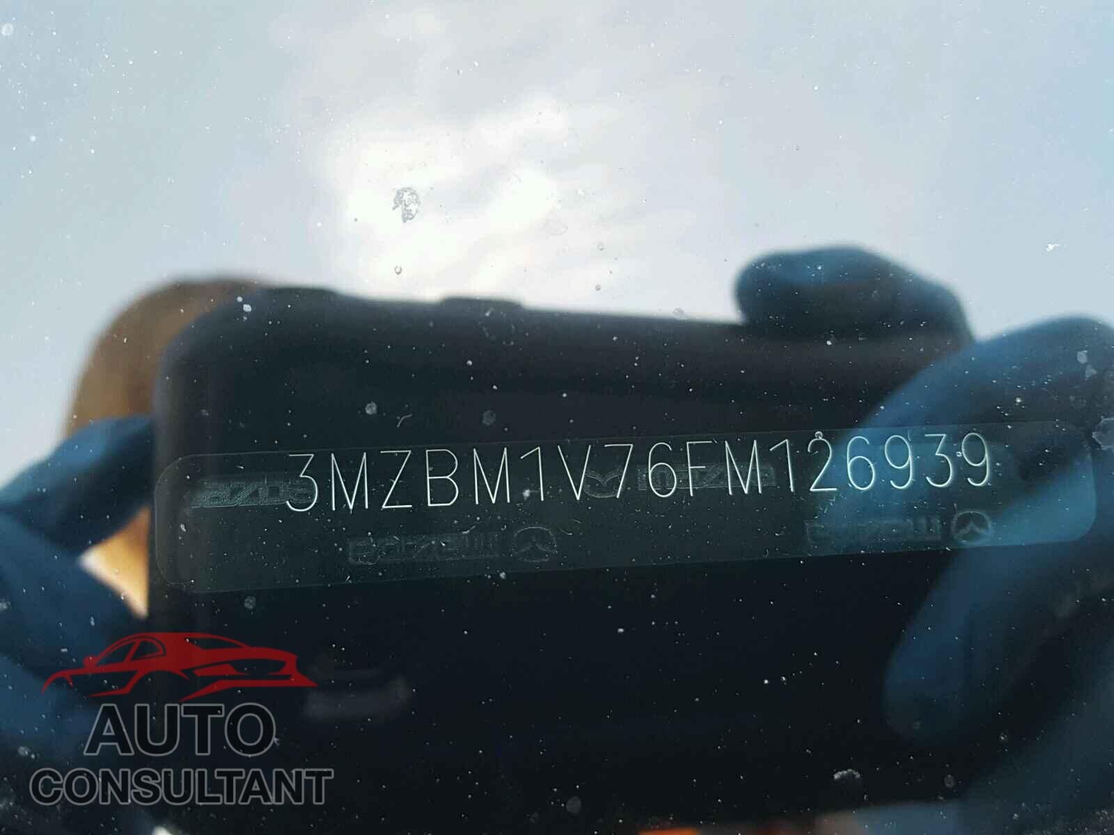 MAZDA 3 2015 - 3MZBM1V76FM126939