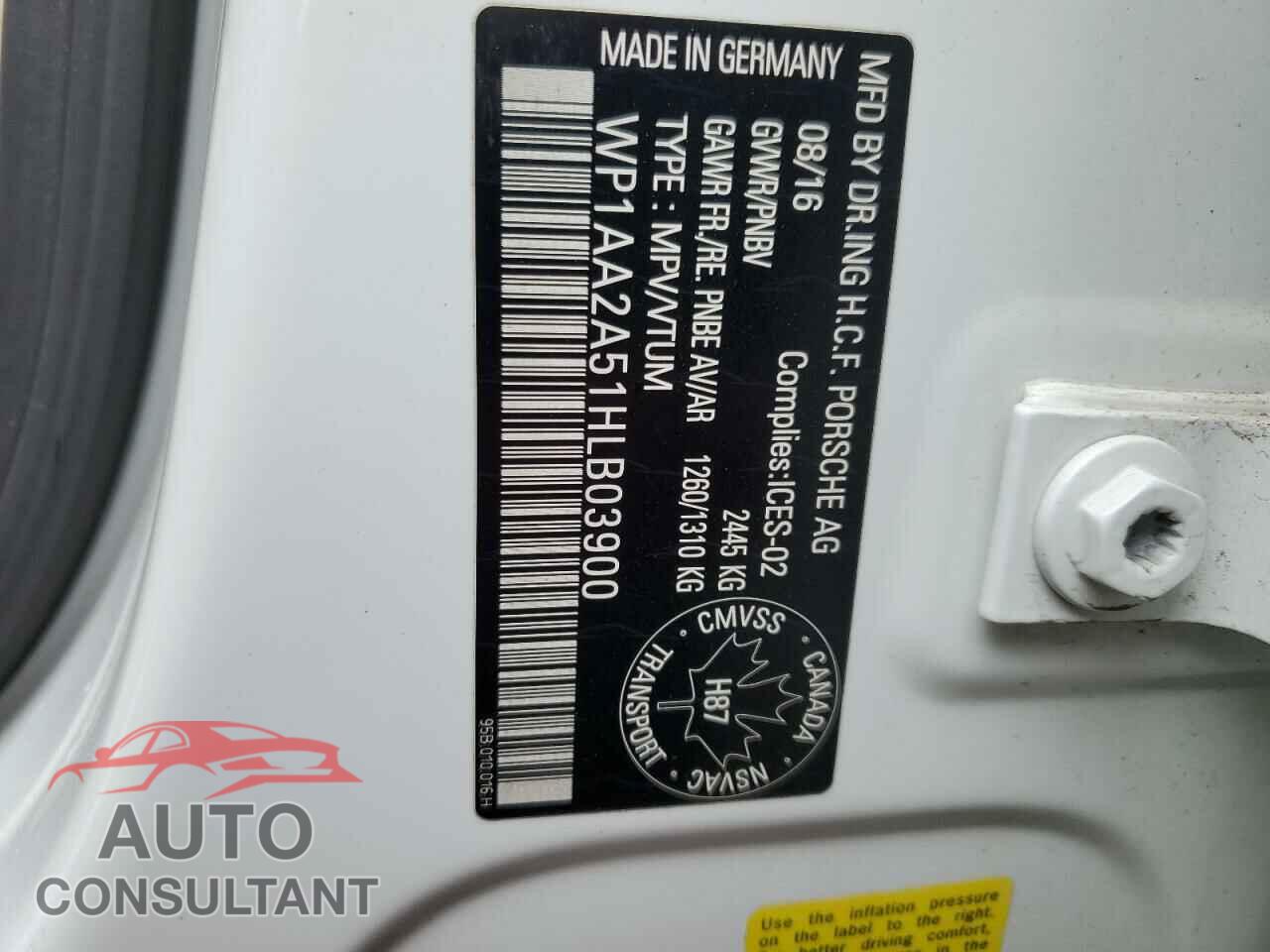 PORSCHE MACAN 2017 - WP1AA2A51HLB03900