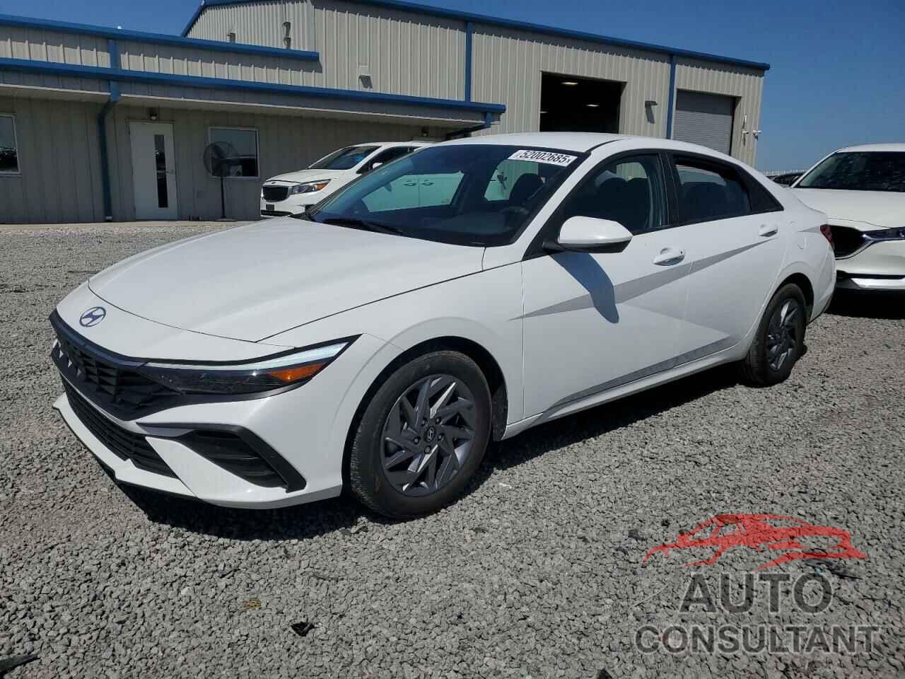 HYUNDAI ELANTRA 2024 - KMHLM4DG1RU641644