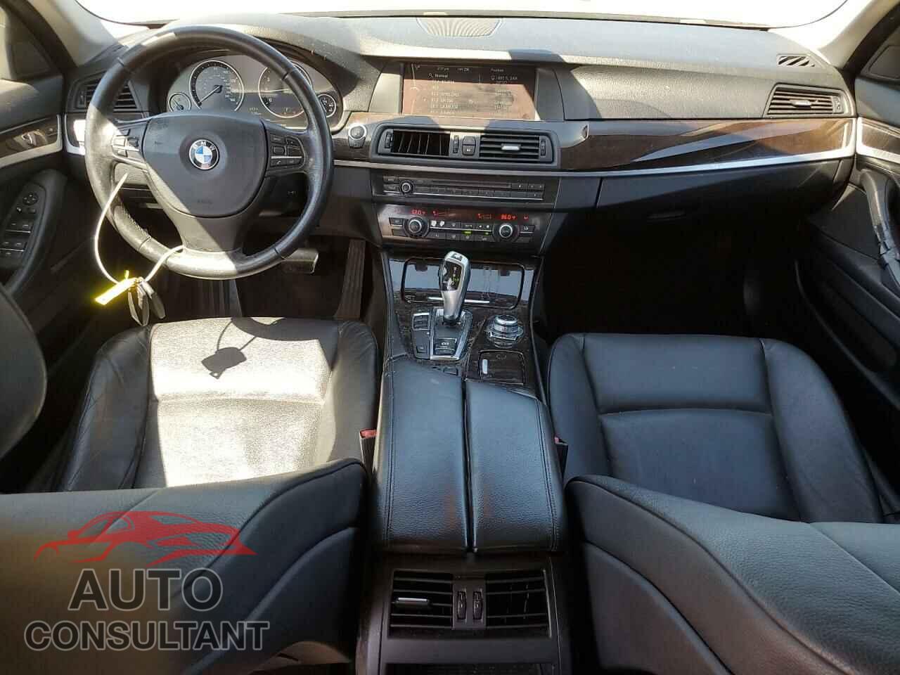 BMW 5 SERIES 2012 - WBAXG5C59CDX04125