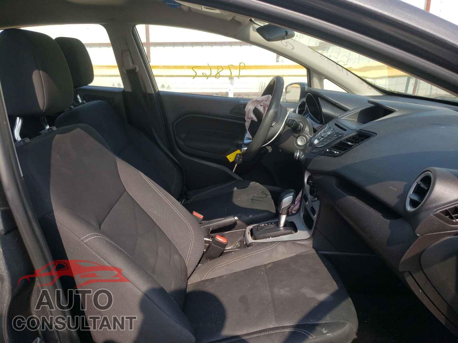 FORD FIESTA 2017 - 3FADP4EJ3HM113736