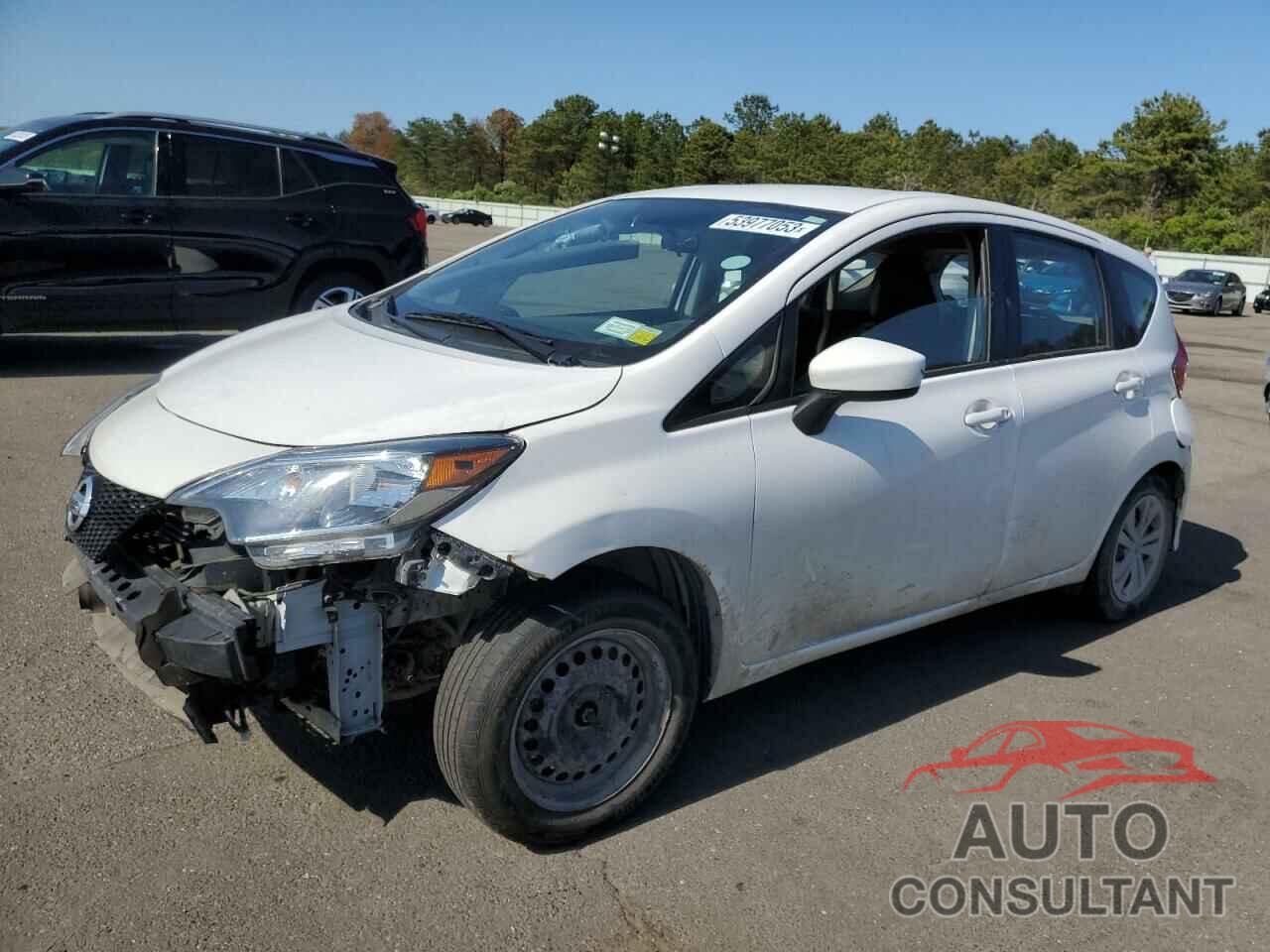 NISSAN VERSA 2018 - 3N1CE2CP8JL352415