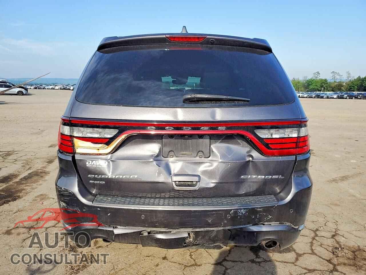 DODGE DURANGO 2017 - 1C4RDJEG8HC664841