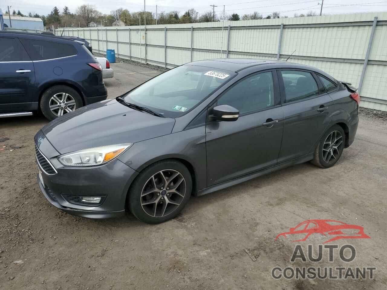 FORD FOCUS 2015 - 1FADP3F20FL267322