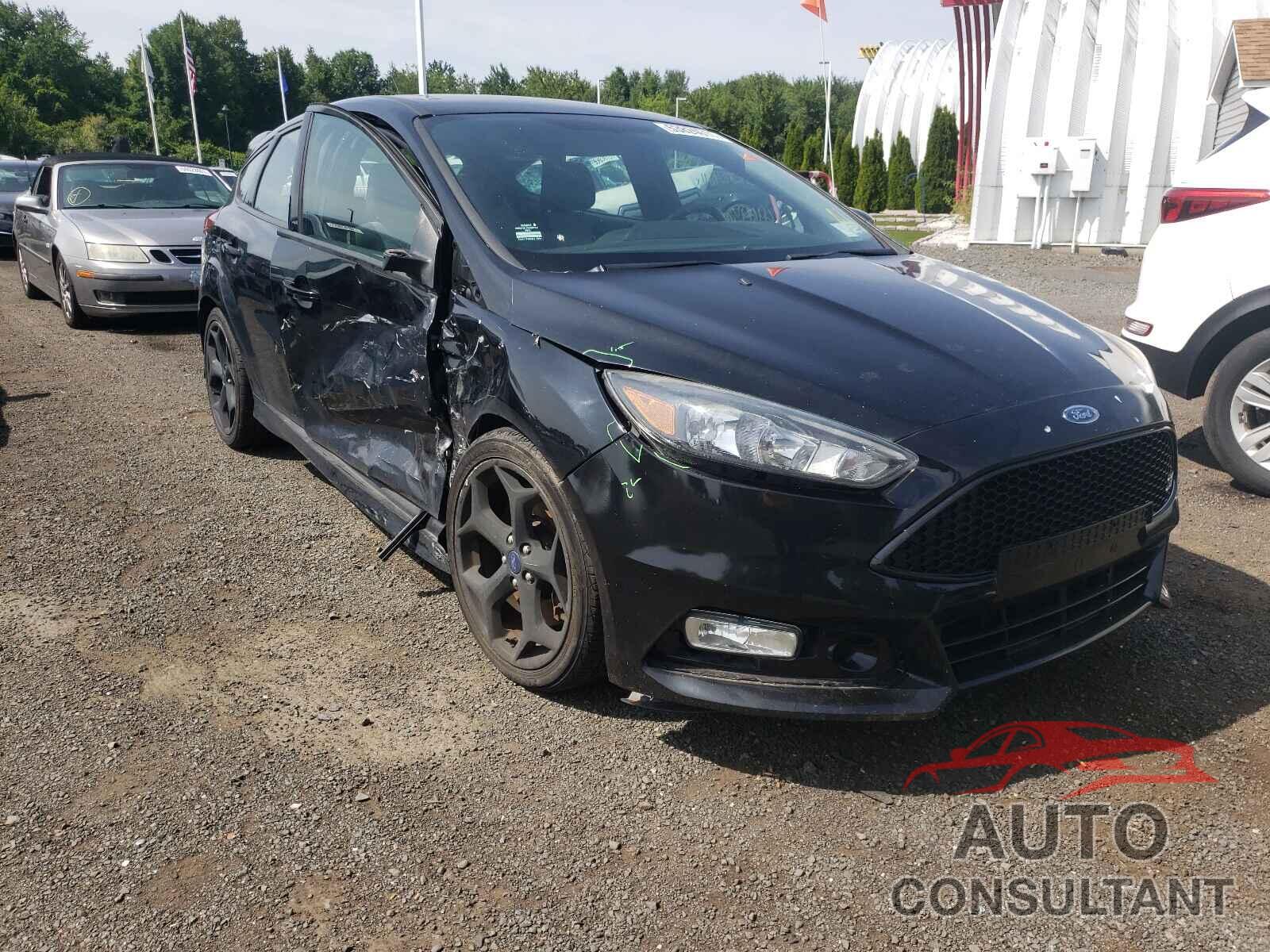 FORD FOCUS 2016 - 1FADP3L95GL304321