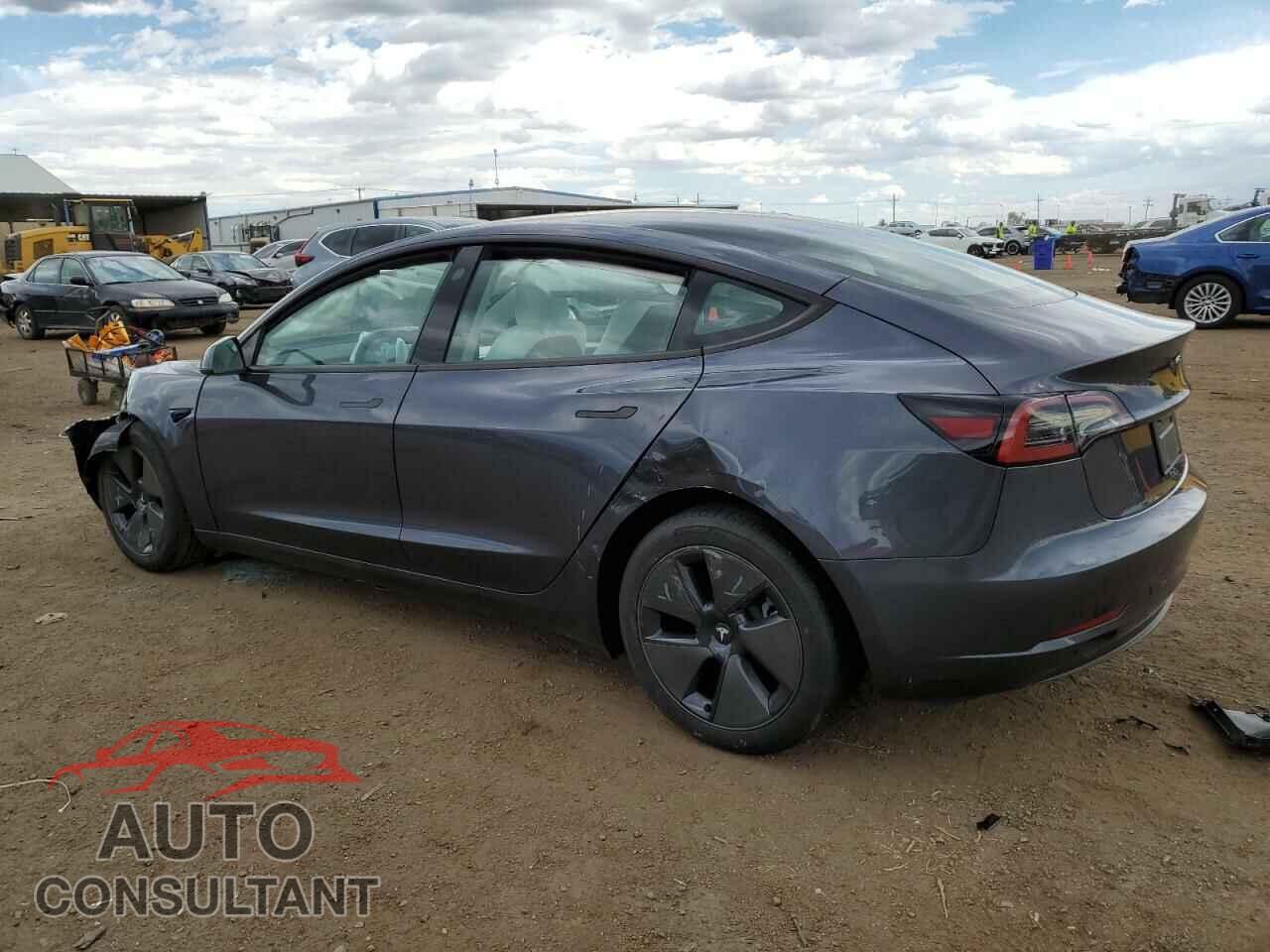 TESLA MODEL 3 2023 - 5YJ3E1EB3PF688411