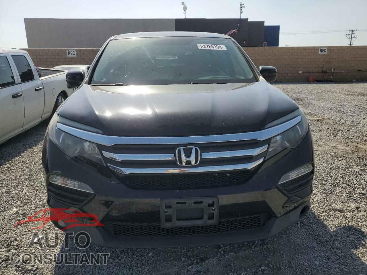 HONDA PILOT 2017 - 5FNYF6H74HB048376