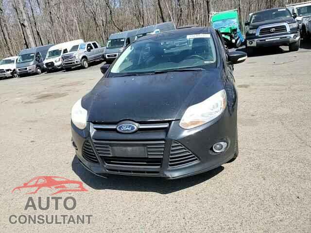 FORD FOCUS 2014 - 1FADP3F29EL297594