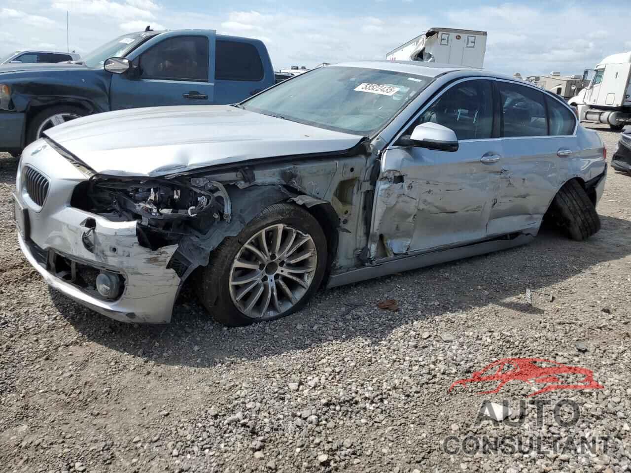 BMW 5 SERIES 2015 - WBA5A5C51FD525171