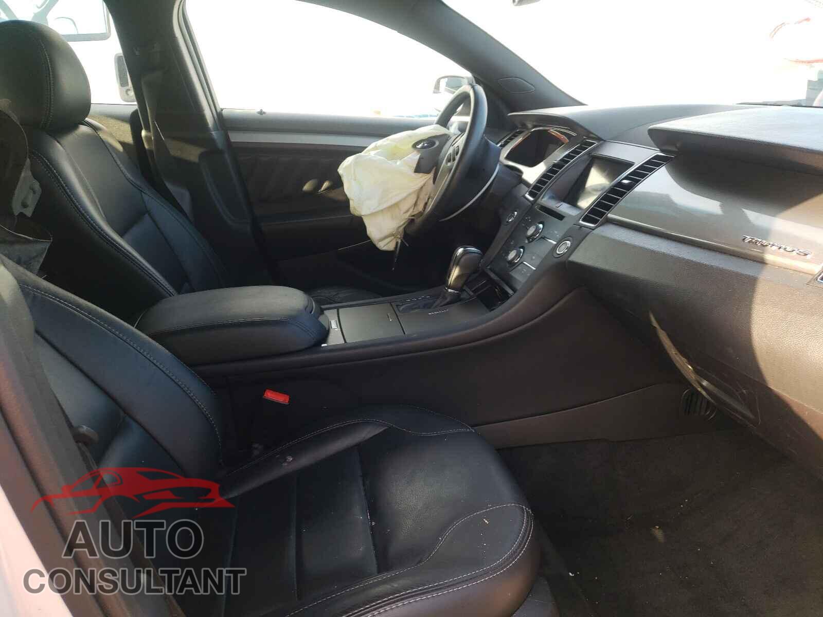 FORD TAURUS 2016 - 1FAHP2E86GG157631