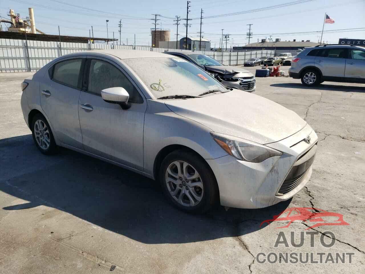 TOYOTA YARIS 2017 - 3MYDLBYV0HY178532