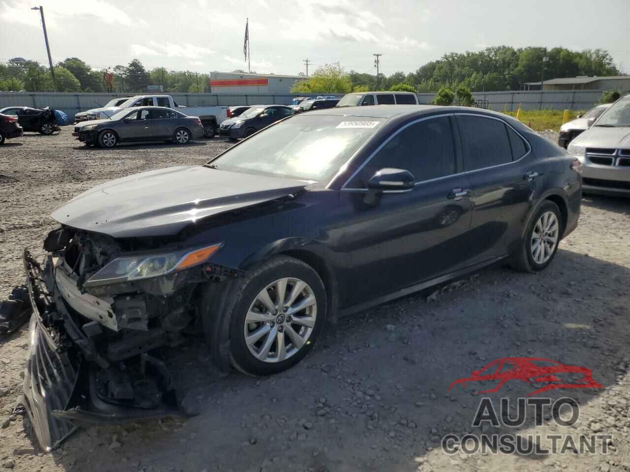 TOYOTA CAMRY 2018 - 4T1B11HK1JU503513
