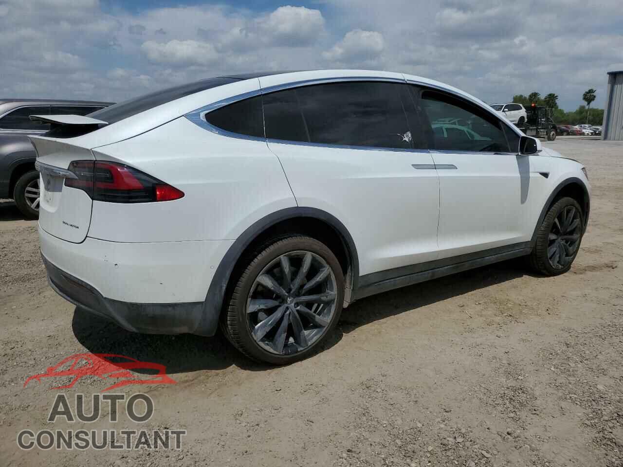TESLA MODEL X 2020 - 5YJXCDE20LF303678