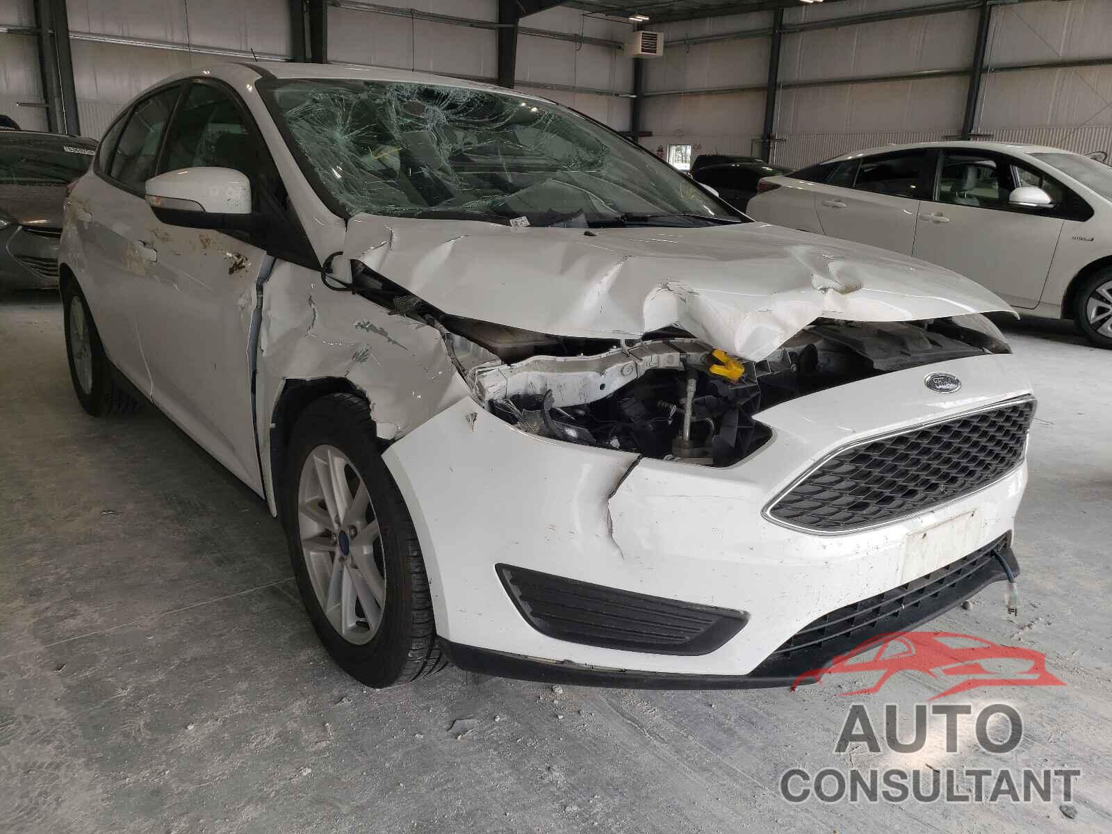 FORD FOCUS 2017 - 1FADP3K20HL308797