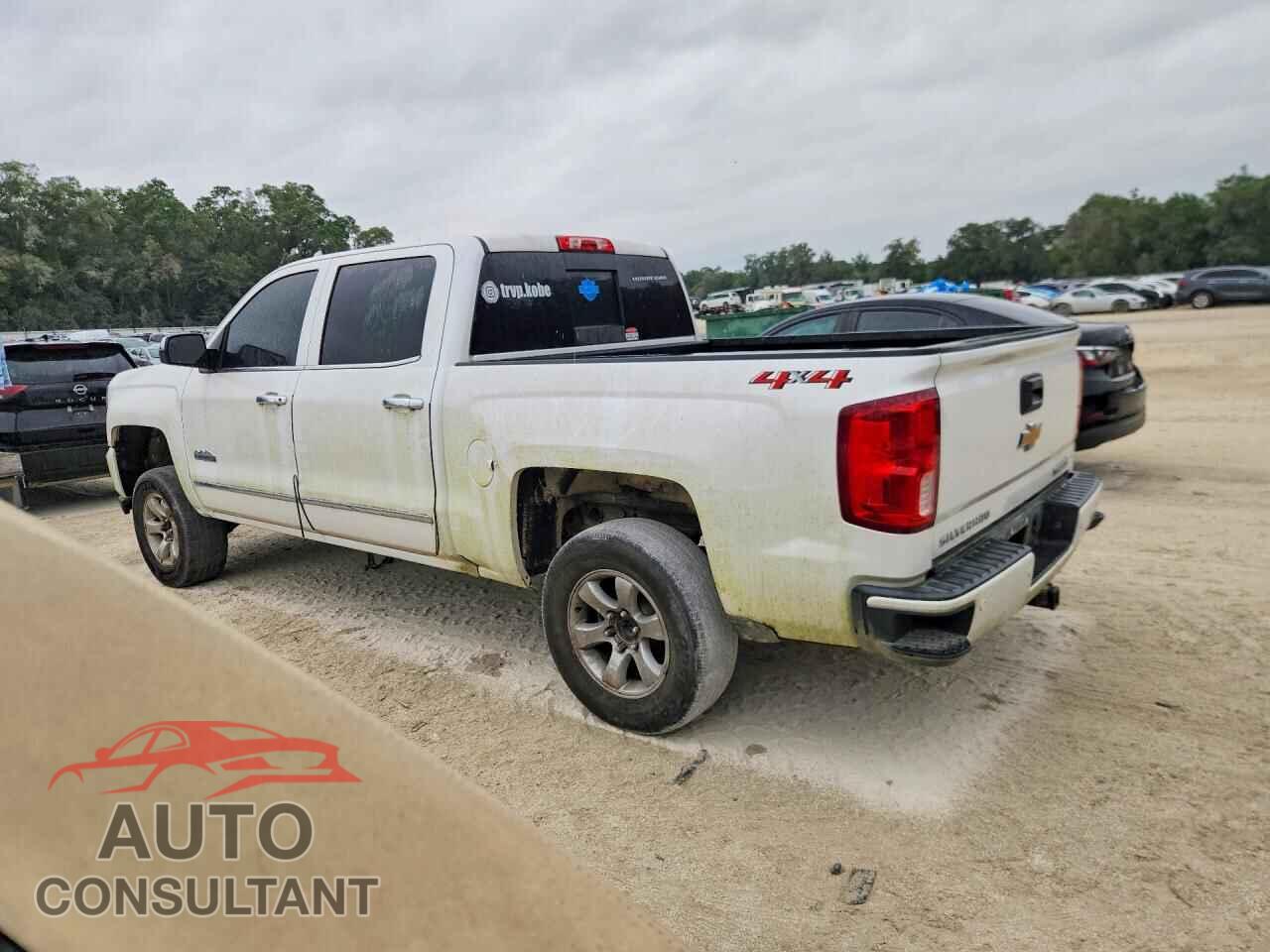 CHEVROLET SILVERADO 2018 - 3GCUKTEJ5JG237773