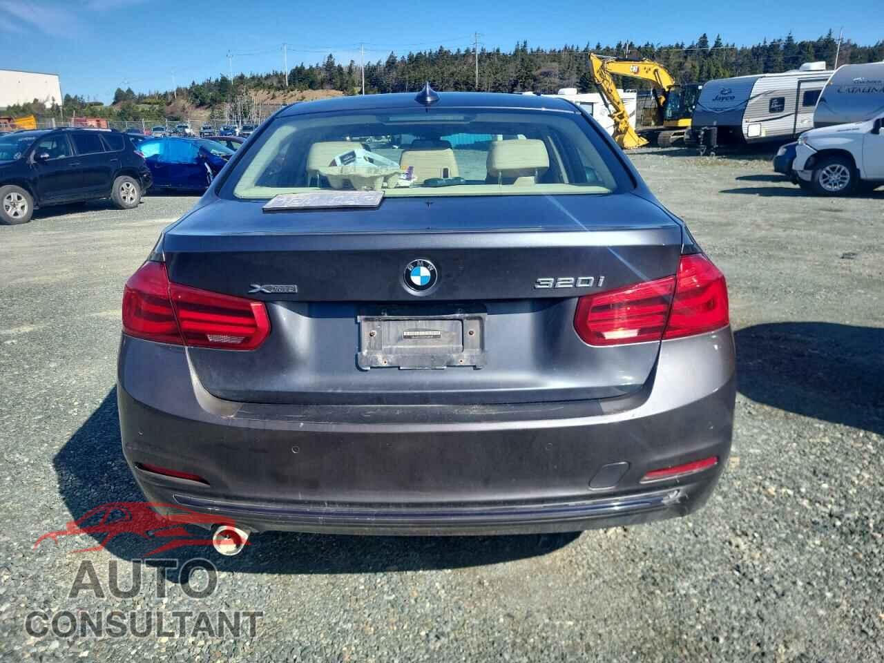 BMW 3 SERIES 2016 - WBA8E5G54GNU19739