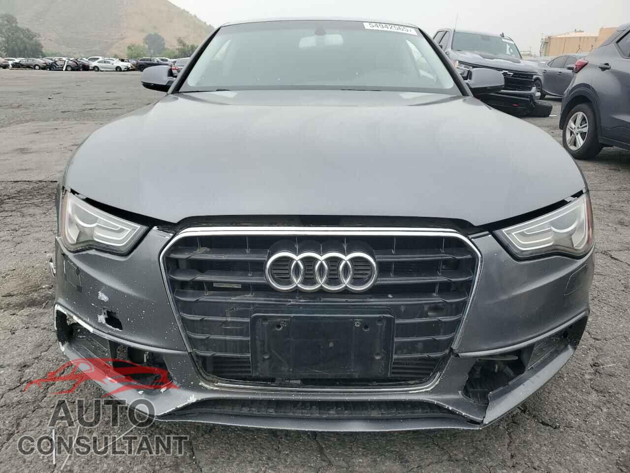 AUDI A5 2014 - WAUCFAFRXEA001890