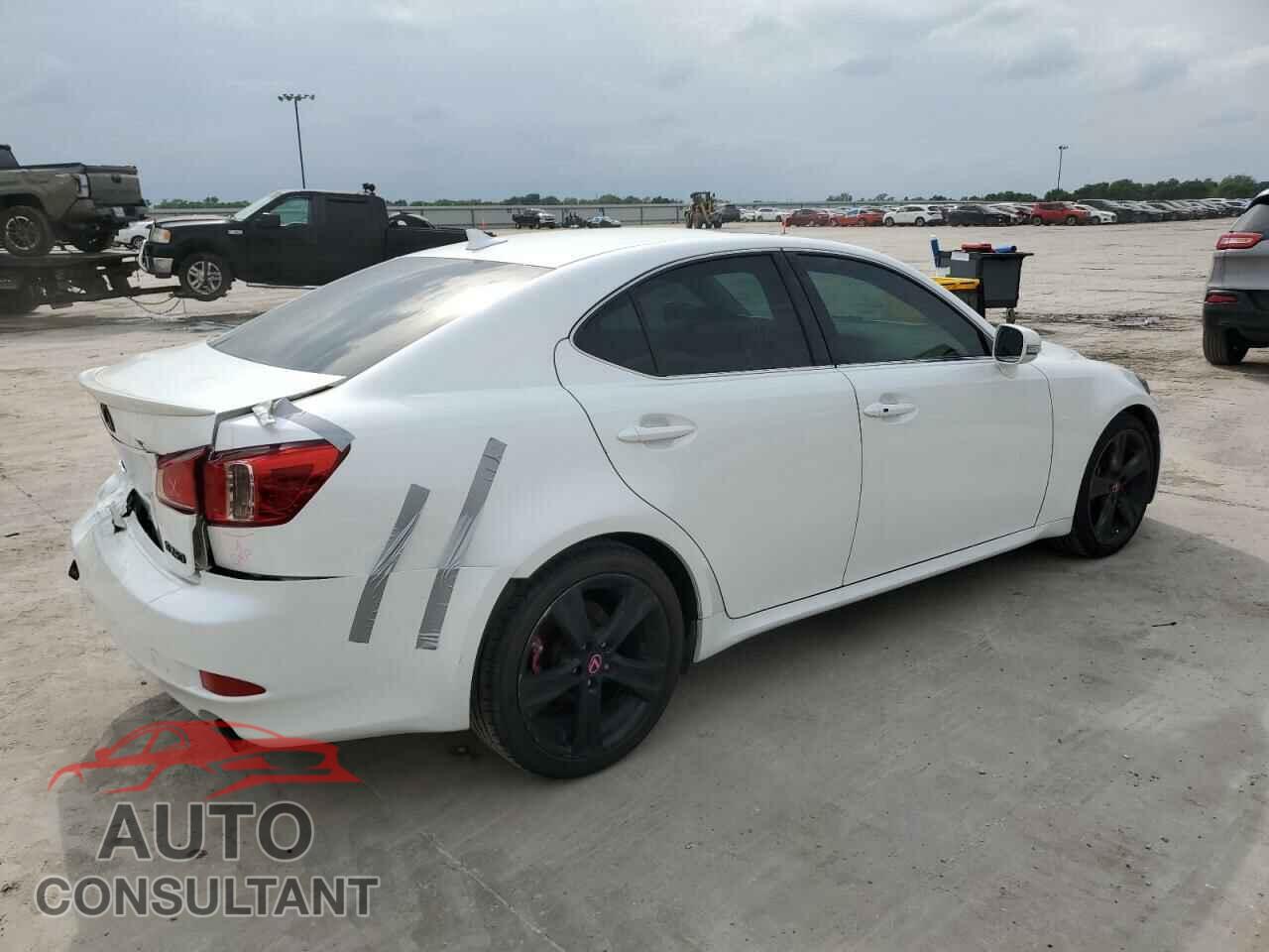 LEXUS IS 2012 - JTHBF5C25C5183791