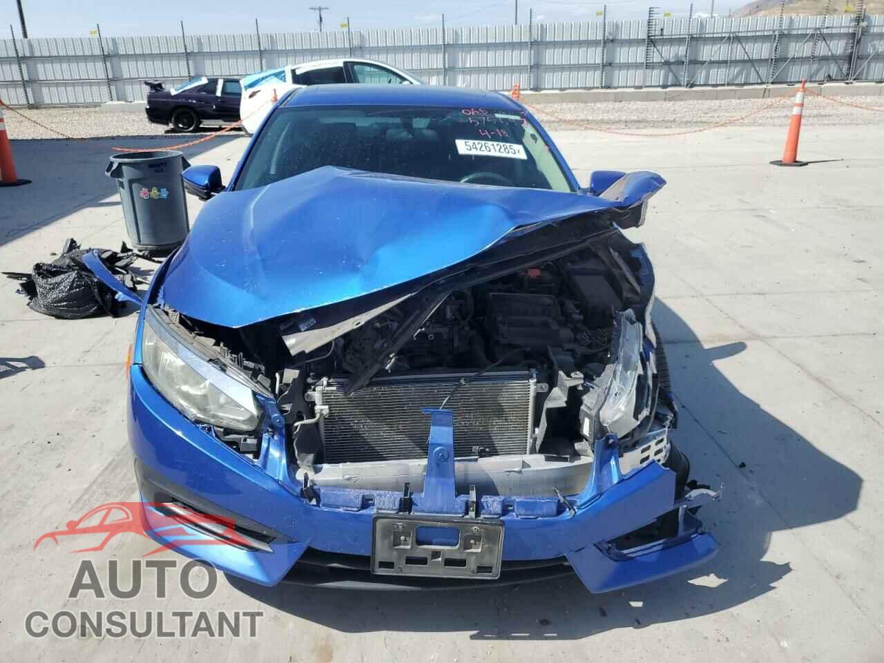 HONDA CIVIC 2017 - 2HGFC2F70HH575547