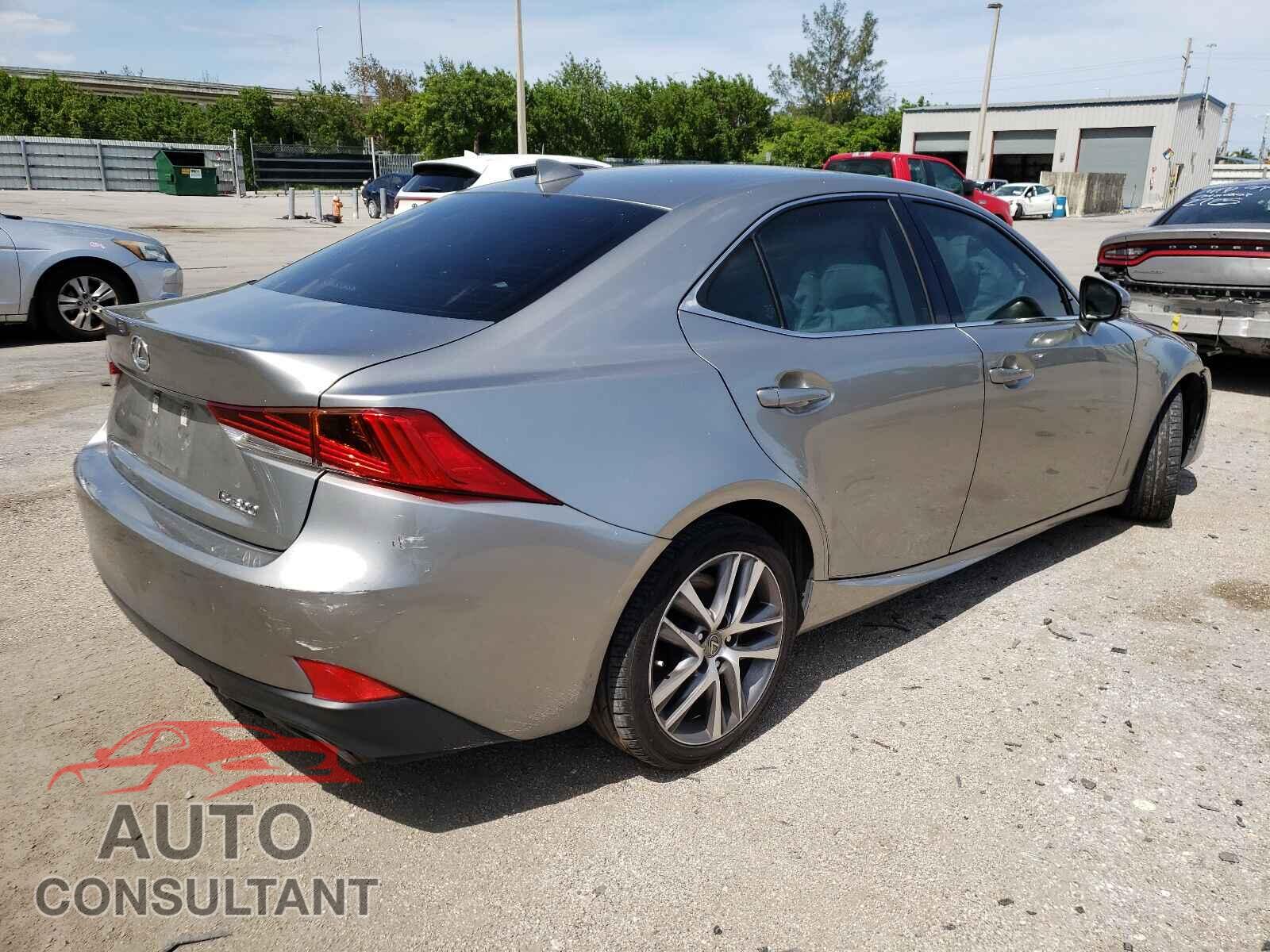 LEXUS IS 2018 - JTHBA1D24J5065458