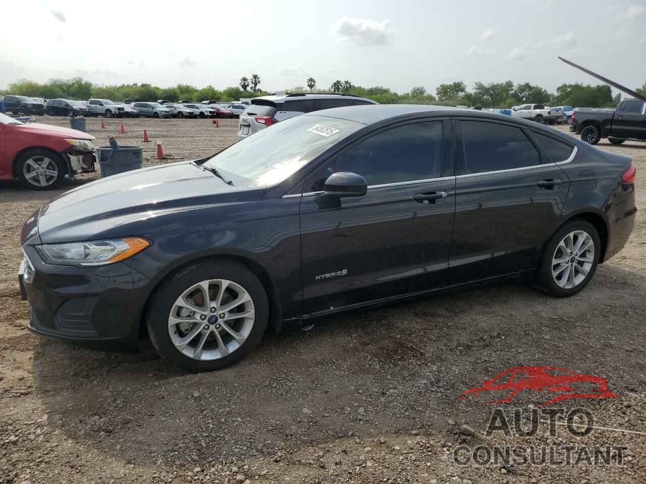 FORD FUSION 2019 - 3FA6P0LU7KR132606