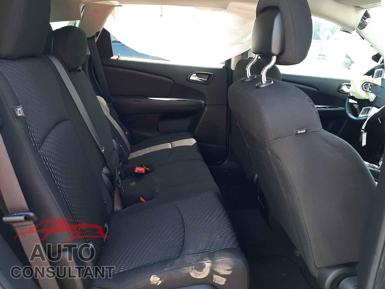 DODGE JOURNEY 2019 - 3C4PDCBB1KT862913