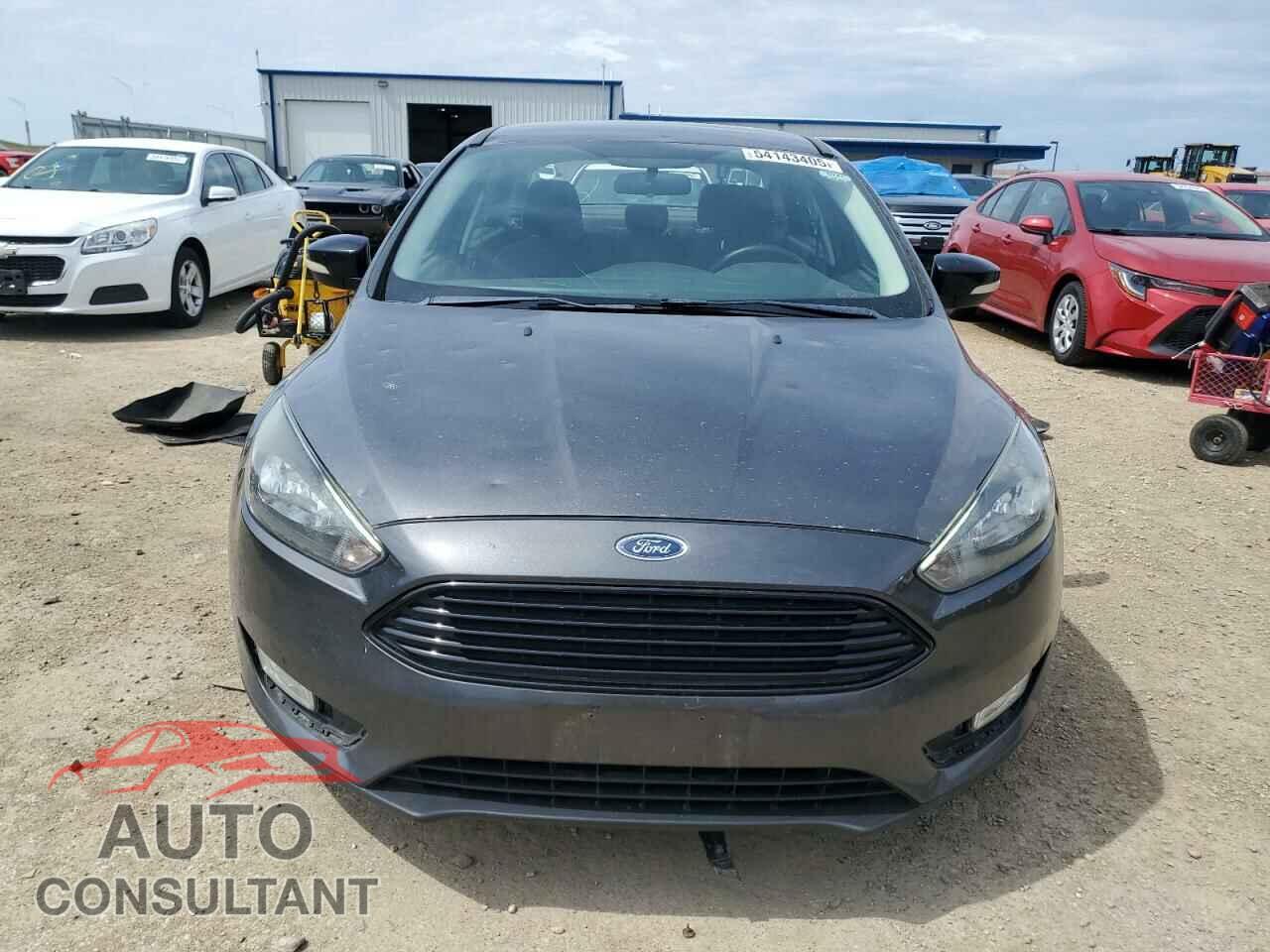 FORD FOCUS 2016 - 1FADP3F21GL278248