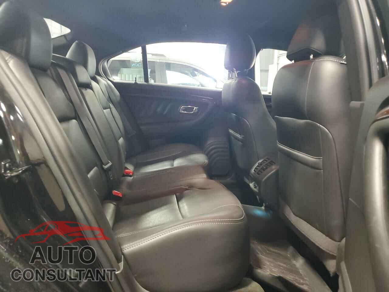 FORD TAURUS 2015 - 1FAHP2F83FG108609