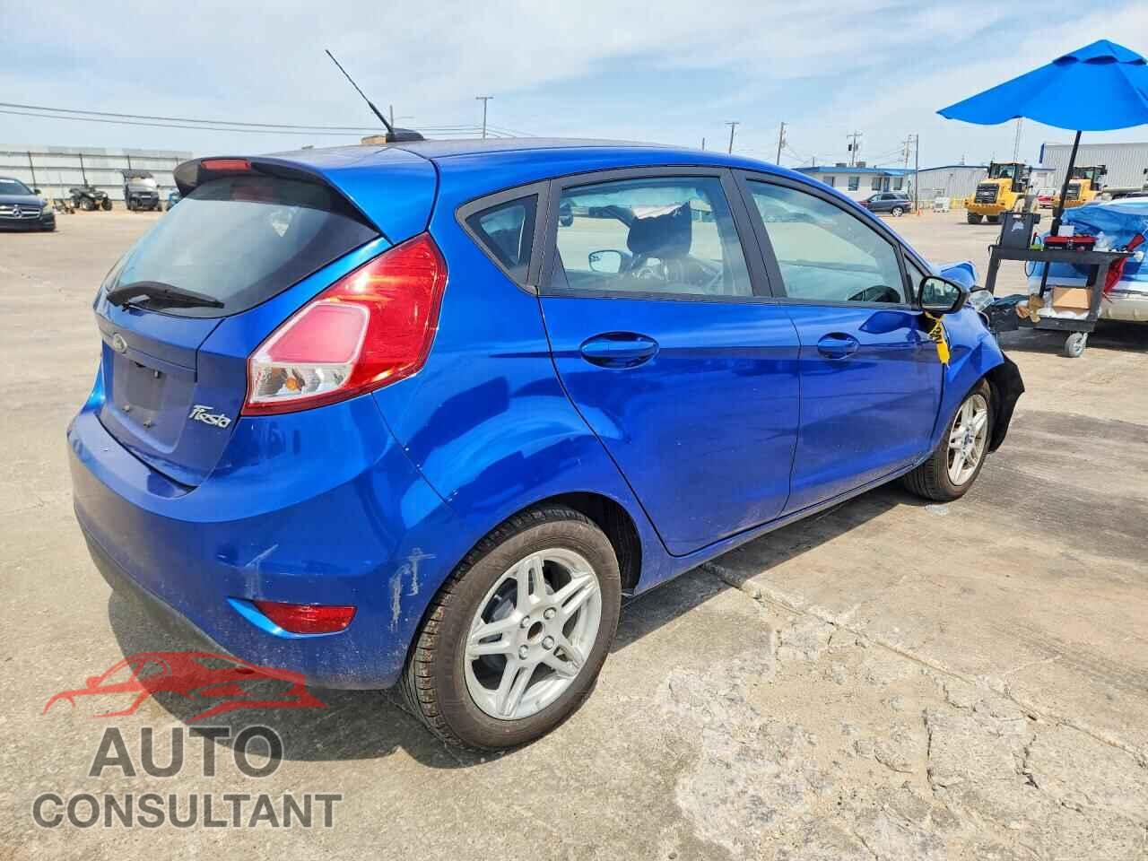 FORD FIESTA 2018 - 3FADP4EJ5JM106910