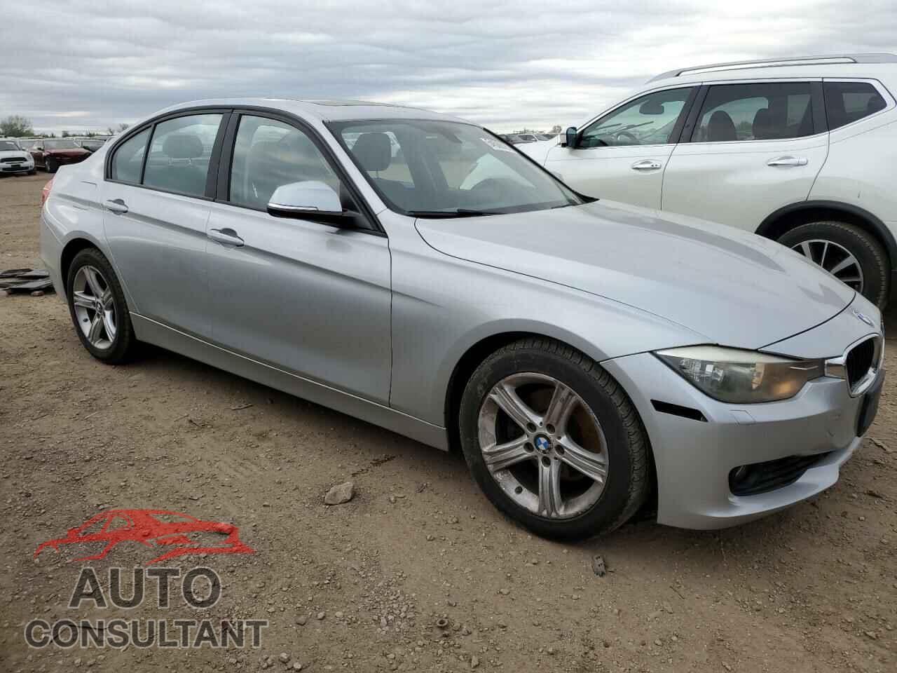 BMW 3 SERIES 2013 - WBA3B5G56DNP41068