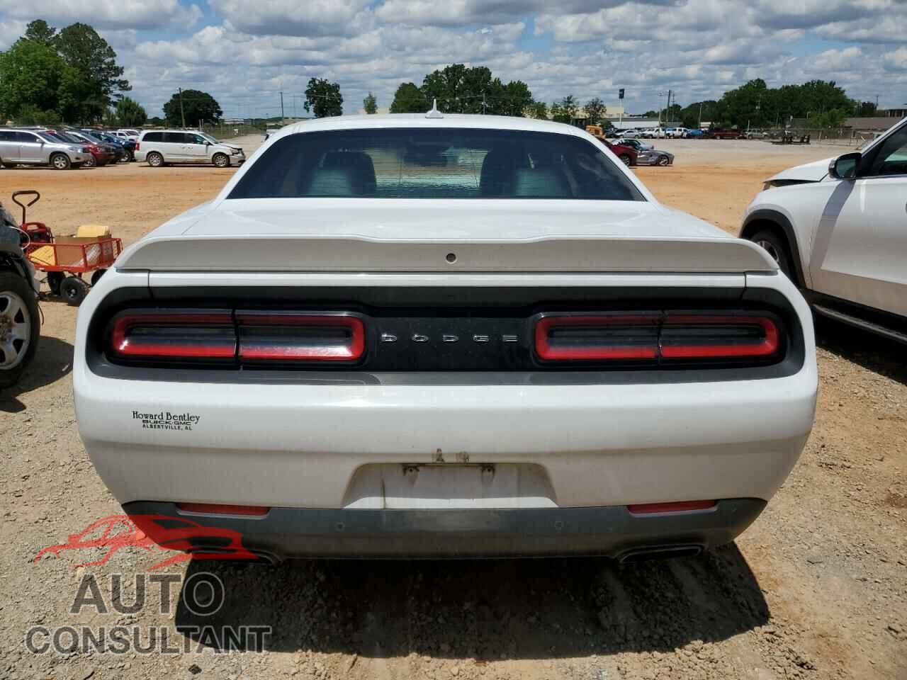 DODGE CHALLENGER 2018 - 2C3CDZAG8JH258253