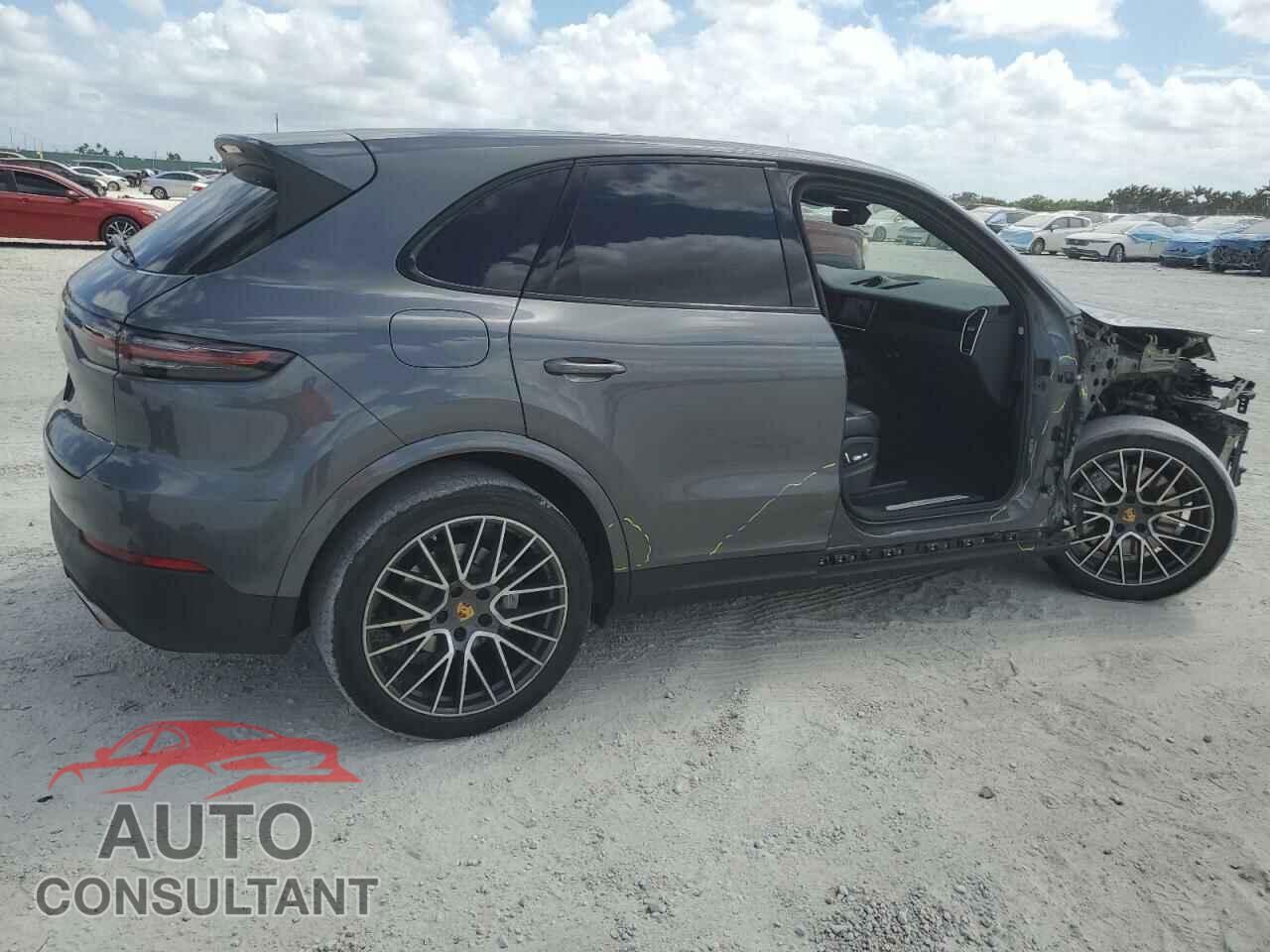 PORSCHE CAYENNE 2021 - WP1AA2AY2MDA07577